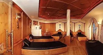 Almhof Hotel Galtuer