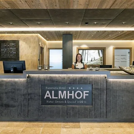 Almhof Otel 4*