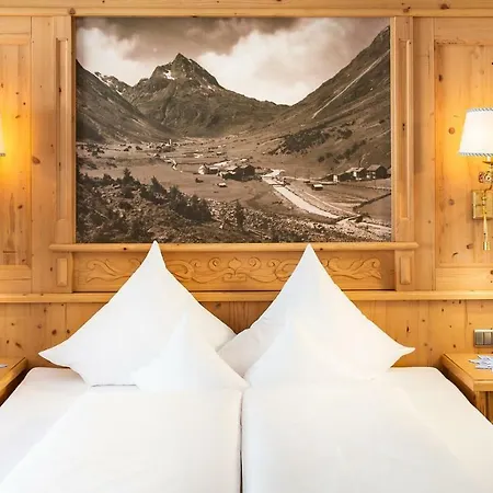 Almhof Otel Galtür