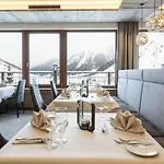 Almhof 4* Galtür