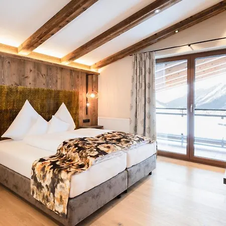 Hotel Almhof Galtuer