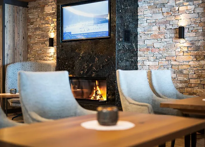 Hotel Almhof Galtür